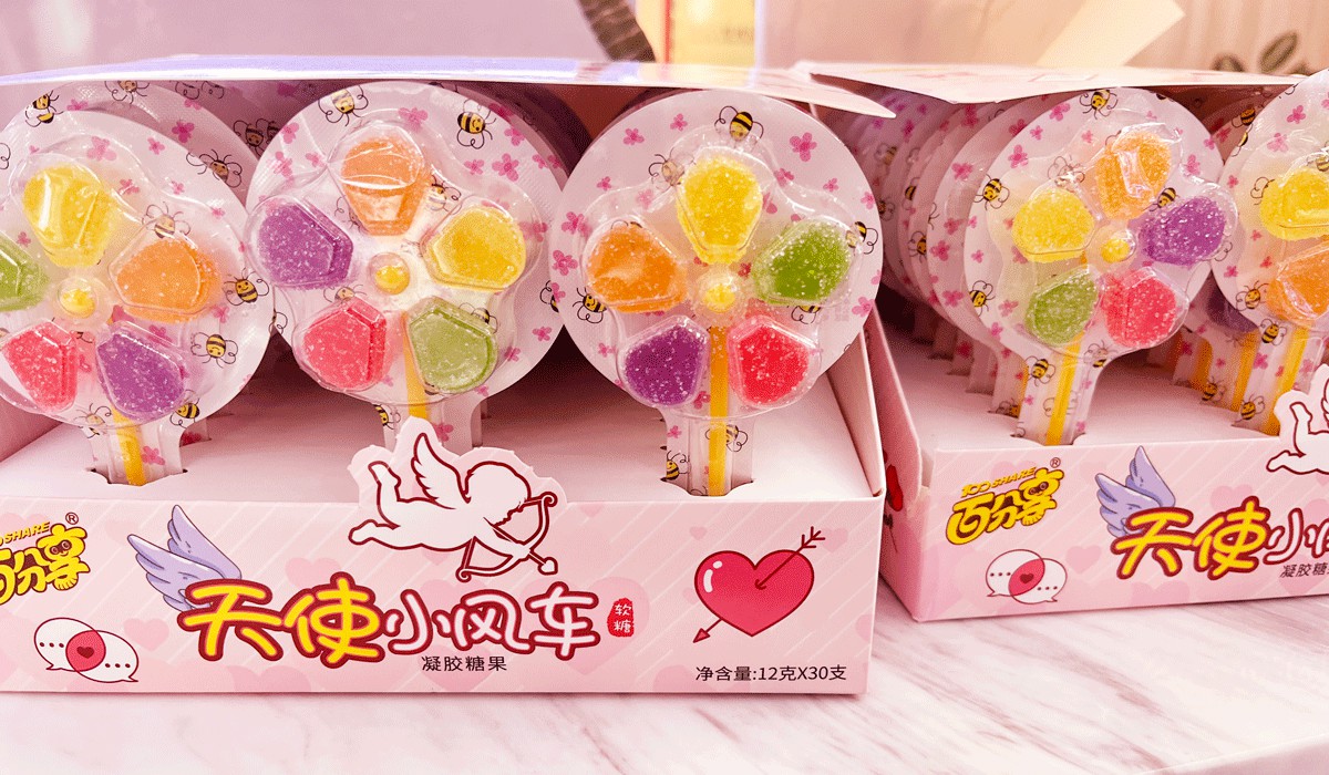 震儀股份 | 平安來，圣誕到，送你一個(gè)蘋果兩個(gè)橙，保你平平安安心想事成