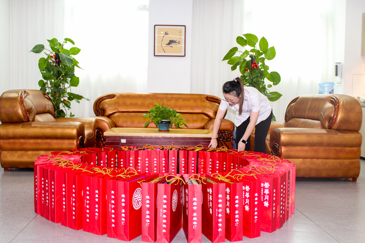 Mid-Autumn Festival I Zhenyi Shares 